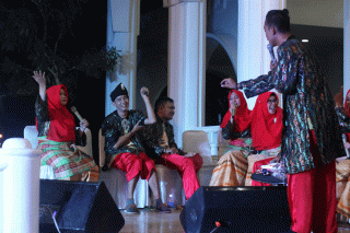 Gurindam 12 Pasal 11, Ajak untuk Berjasa Pada Bangsa