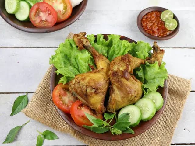 3 Menu Makan Siang Favorit Orang Indonesia