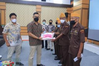 Peringati Hari Pahlawan, PT Timah Beri Bantuan ke Veteran di Kundur