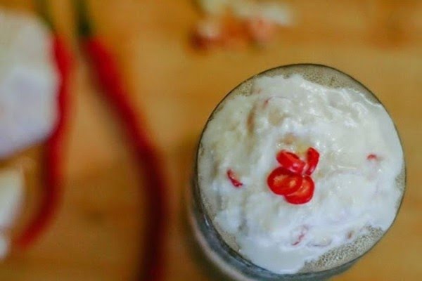 Dadih, Yogurt Tradisional yang Miliki Kemasan Unik, Yuk Cobain..