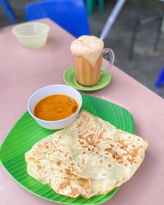 Cicipi Roti Canai Khas Tn. Prata, Jangan Lupa Seruput Teh Tarik Segar