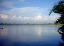 Danau Taga Raja Nan Indah, Tempat Pemandian Raja dan Putri Kerajaan Kateman