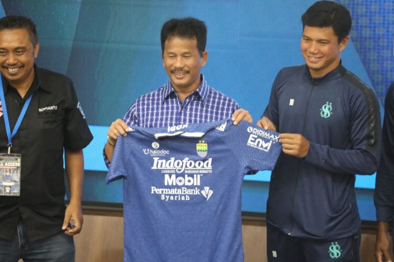 Kepala BP Batam Rudi Menjamu Persib, Angin Segar Wisata Batam