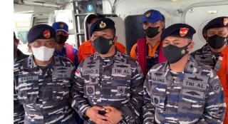 Danlanal Karimun: KM Bintang Surya yang Terbakar Bawa Barang dari Singapura