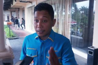 Neko Minta Kepala DKP Kepri Dicopot Jika Tak Mampu Selesaikan Masalah Nelayan Tradisional