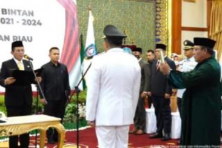Sah! Putra Gubernur Kepri Roby Kurniawan Jabat Bupati Bintan Definitif