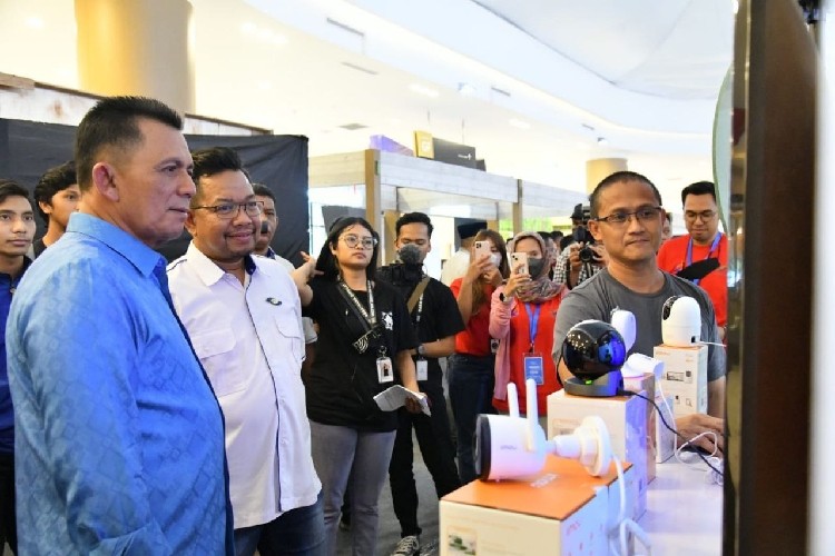 Internet Expo Kepri 2022 di Batam, Gubernur Ansar Dorong Kebangkitan Ekonomi Digital