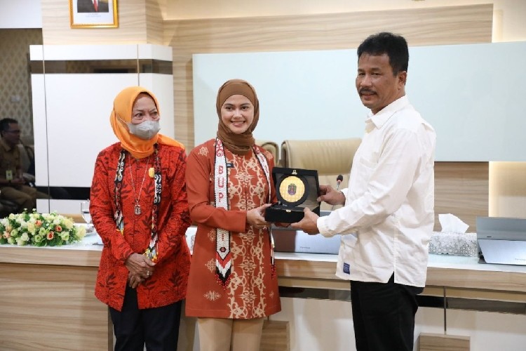 Bupati Nunukan Kagum Lihat Pesatnya Pembangunan Batam