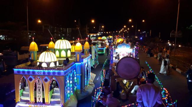 Pawai Takbir Keliling Dimeriahkan Ribuan Umat Muslim di Karimun 