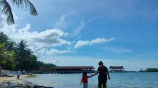 Libur Lebaran di Batam, Ini Deretan Pantai Cantik dengan Tiket Terjangkau Mulai Rp5.000 Saja!