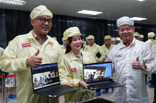 Li Claudia Hadiri Peresmian Fasilitas Perakitan Laptop Pertama di Indonesia