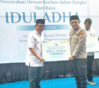Polresta Barelang Sembelih 13 Sapi dan 23 Kambing untuk Qurban Idul Adha, Daging Dibagikan kepada Masyarakat
