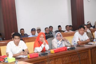 Komisi III DPRD Batam Gelar RDPU Soal Krisis Air, Wali Kota Amsakar Janji Tuntas 2026