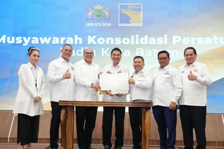Amsakar Achmad Optimis Kadin Batam Perkuat Peran dalam Lonjakan Investasi