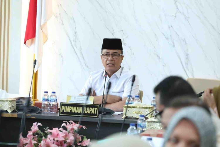 Wakil Ketua I DPRD Batam Pimpin Rapat Finalisasi Pembahasan Ranperda Pertanggungjawaban APBD 2025, Siap Dibawa ke Paripurna
