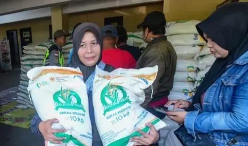 33 Juta Warga Dapat Bansos Beras 30 Kg, Pemerintah Siapkan Rp17 Triliun