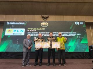 PLN Batam Raih Tiga Penghargaan IQSA 2026, Perkuat Komitmen Keselamatan dan Lingkungan